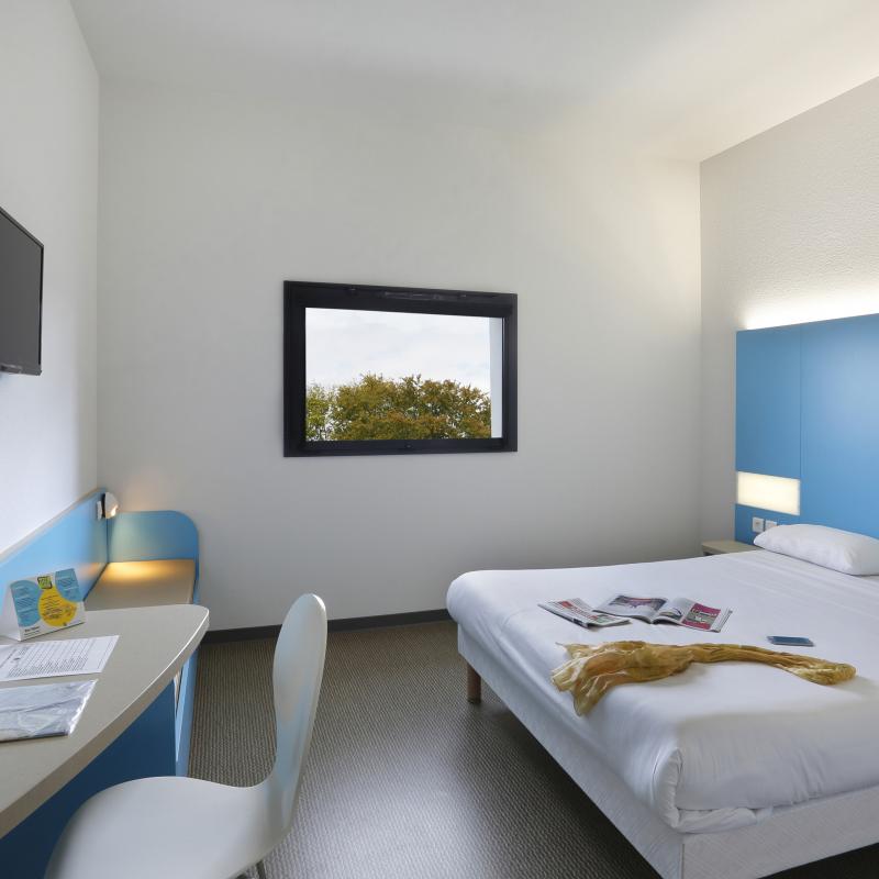 First Inn Blois - chambre