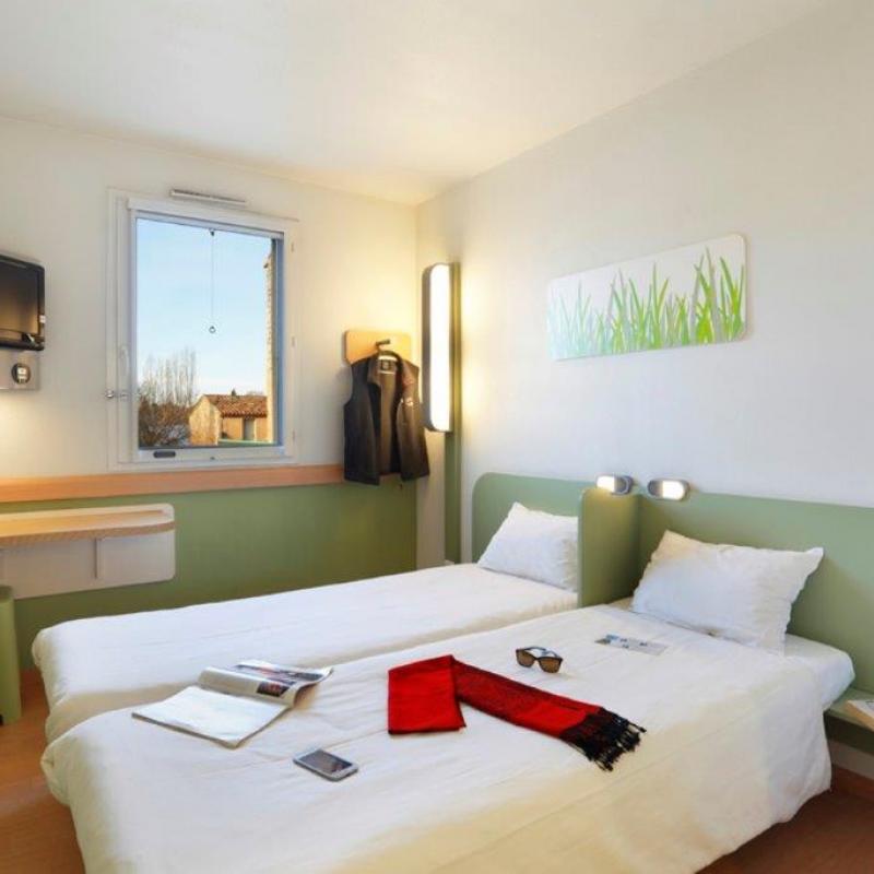 Hôtel First Inn Apt - chambre