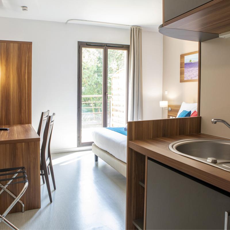 Suite-Home Aix en Provence - chambre