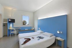 First Inn Les Ulis